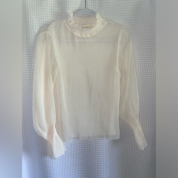 Women’s WOMANCE beige sheer puff sleeves “Crepe” fabric blouse size small - Picture 3 of 11